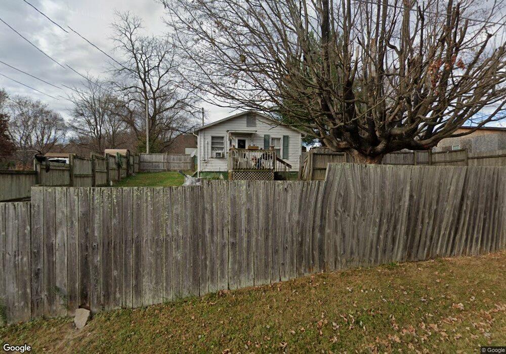 127 Hillside Dr, Johnson City, TN 37601 - photo 1