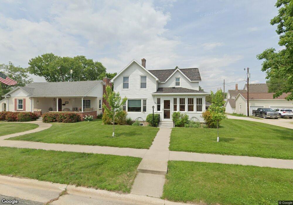 468 W 3rd St, Zumbrota, MN 55992 - photo 1