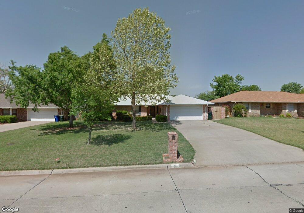 2017 Overland Dr, Duncan, OK 73533 - photo 1