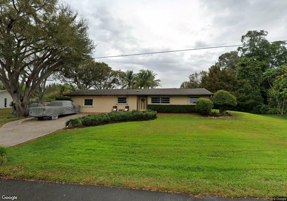 10801 SW 29th Place, Davie, FL 33328 - photo 1