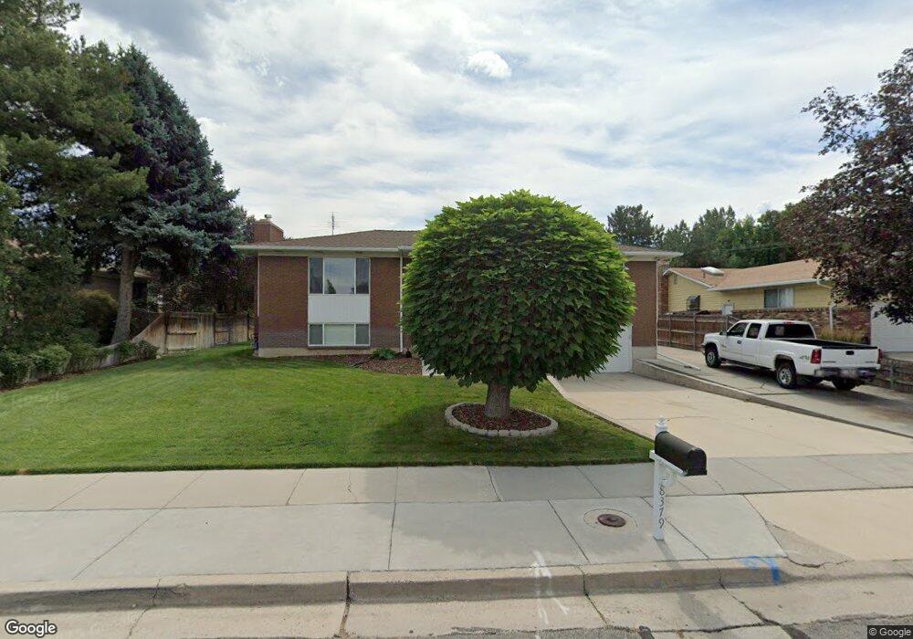 8379 Viscounti Dr, Sandy, UT 84093 - photo 1