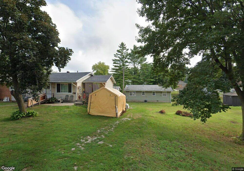 241 E Jackson St, Virginia, IL 62691 - photo 1