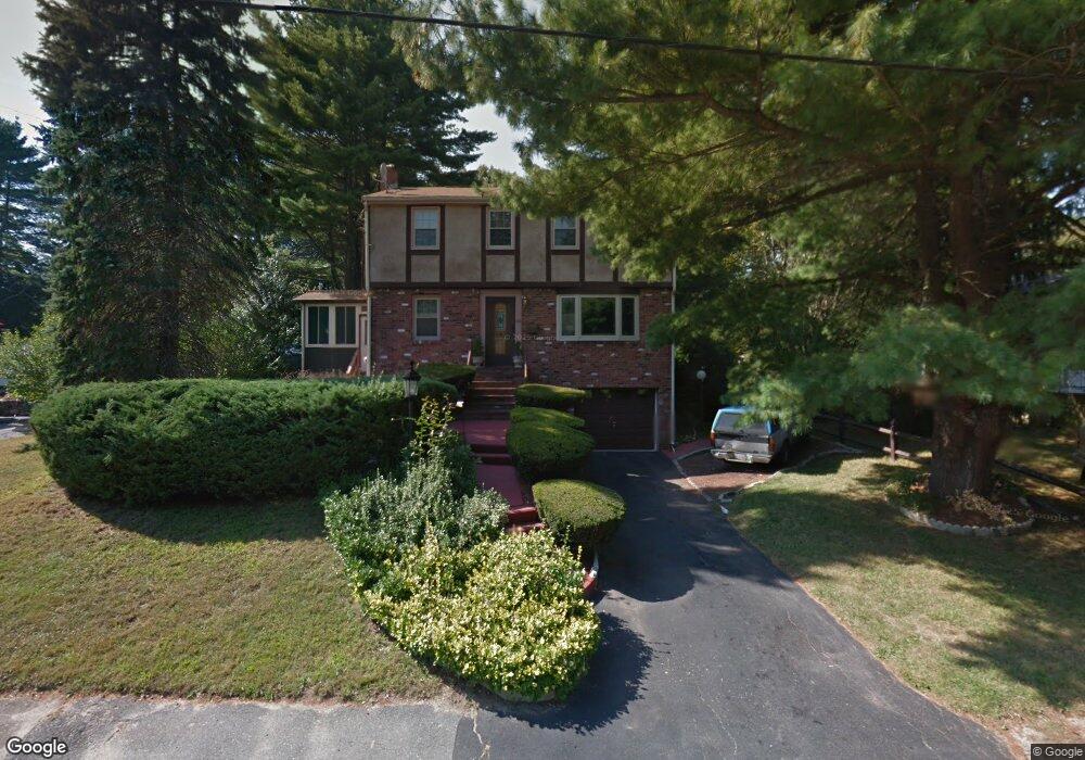 40 Arapahoe Rd, Bellingham, MA 02019 - photo 1