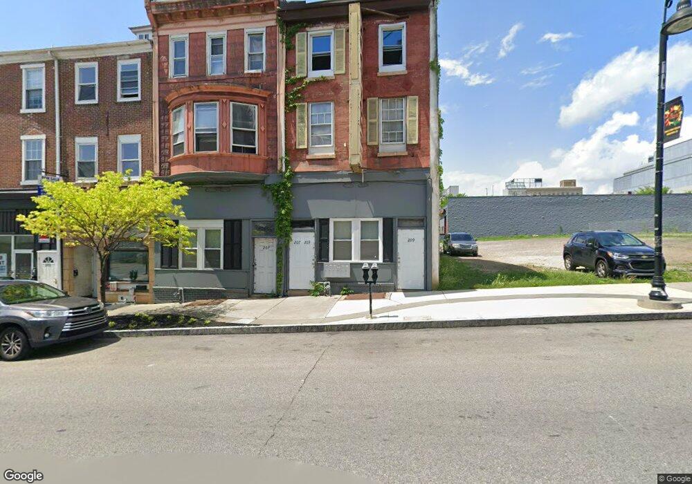209 Dekalb St, Norristown, PA 19401 - photo 1