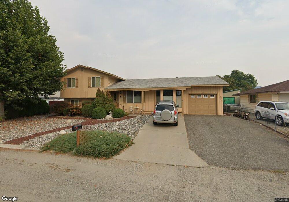407 S James Ave, East Wenatchee, WA 98802 - photo 1