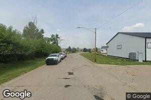 N Fairmount, Davenport, IA 52806