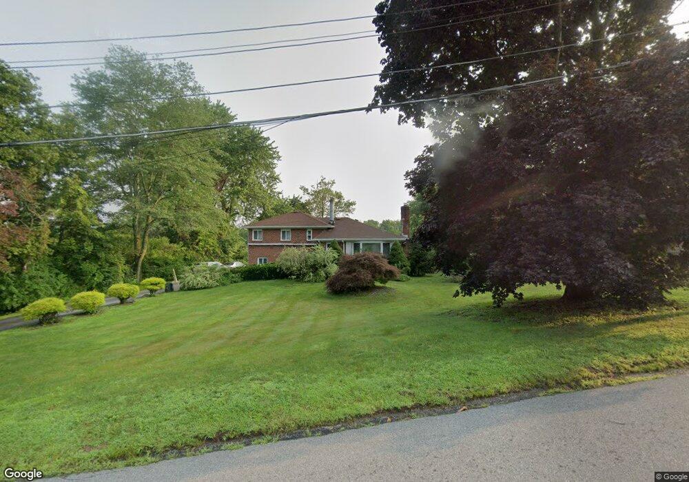 314 Fairview Ave, Yorktown Heights, NY 10598 - photo 1