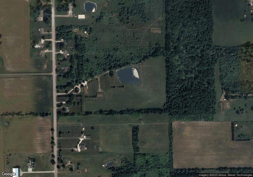 1156 N Seymour Rd, Flushing, MI 48433 - photo 1