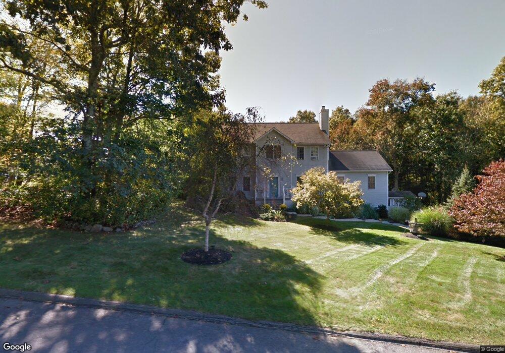 9 Elana Ln, Sandy Hook, CT 06482 - photo 1