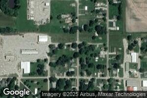 226 N Spruce St, Stewardson, IL 62463