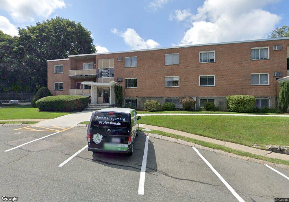 79 Lionel Ave unit 79-D, Waltham, MA 02452 - photo 1