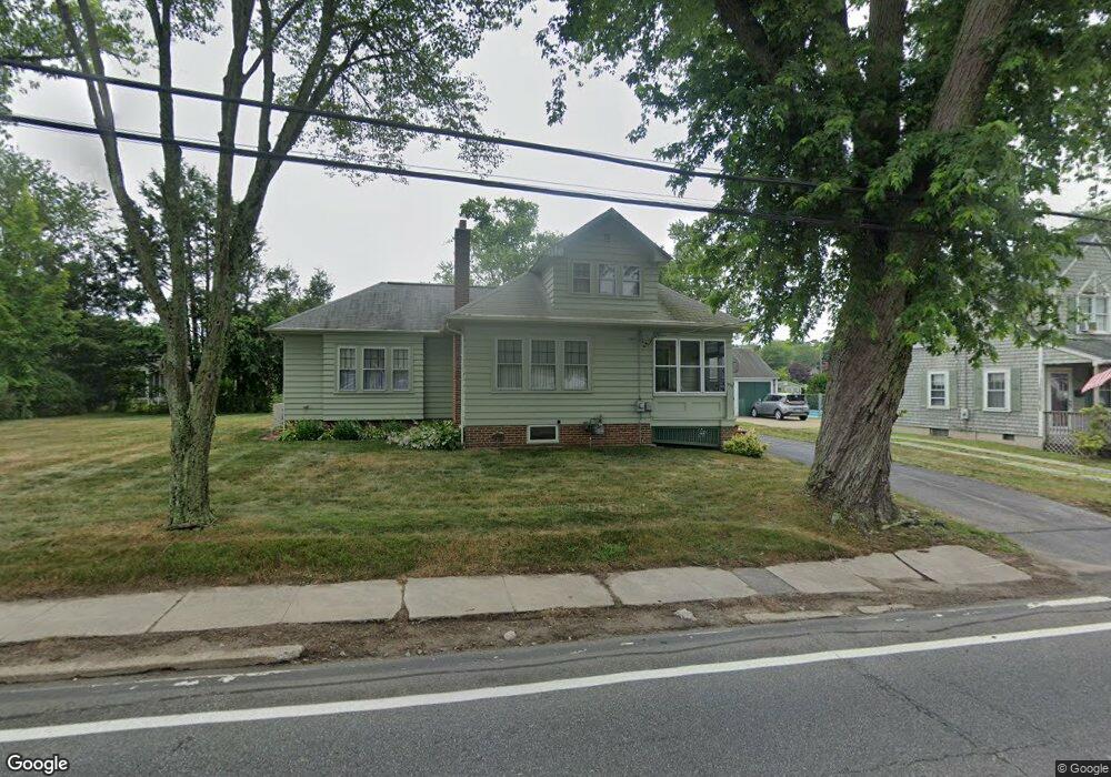 950 Main Ave, Warwick, RI 02886 - photo 1