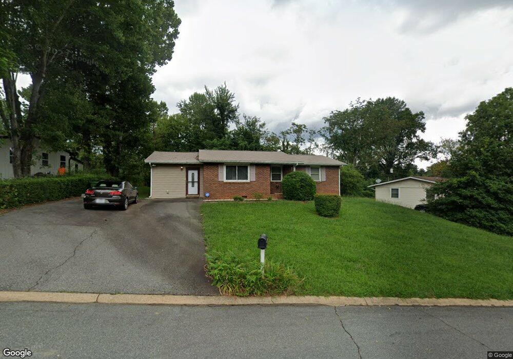 40 High Meadow Rd, Asheville, NC 28803 - photo 1