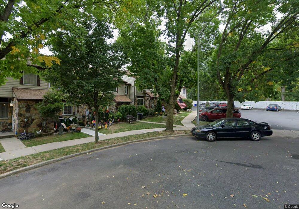 23 Fuller Ct, Staten Island, NY 10306 - photo 1