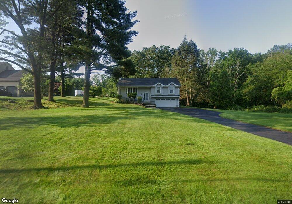 267 Wolf Harbor Rd, Milford, CT 06461 - photo 1