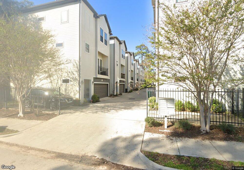 812 Fisher St unit C, Houston, TX 77018 - photo 1