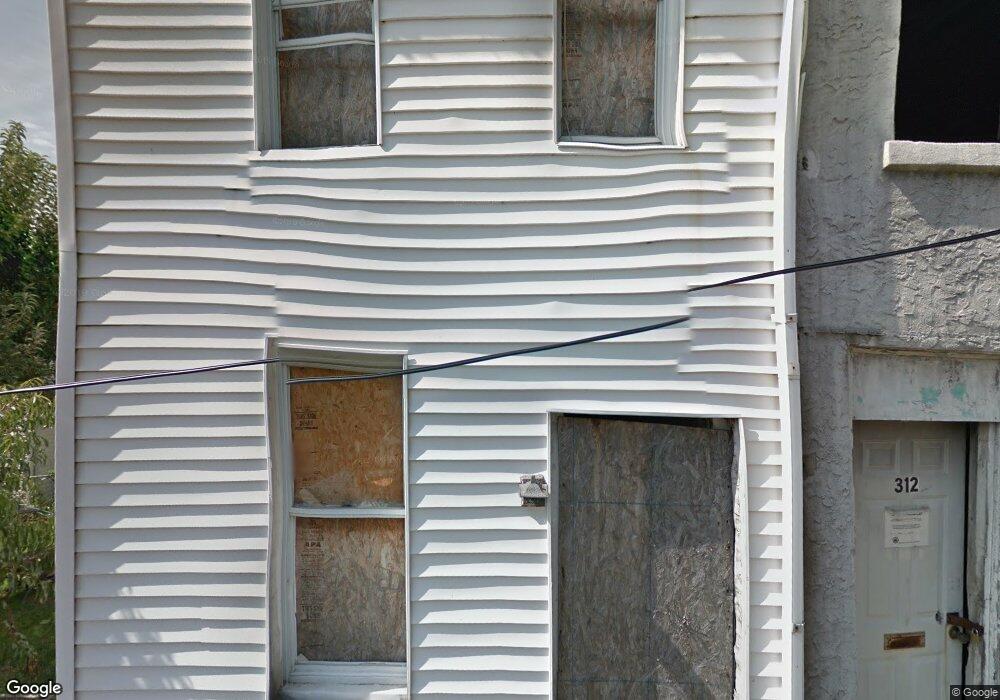 312 Heckmans Ct, Reading, PA 19604 - photo 1