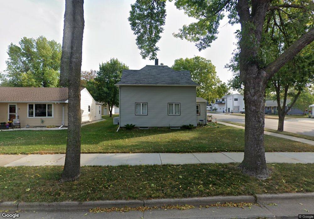 506 N Payne St, New Ulm, MN 56073 - photo 1