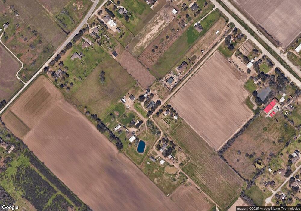 2220 Hartledge Rd, Rosenberg, TX 77471 - photo 1