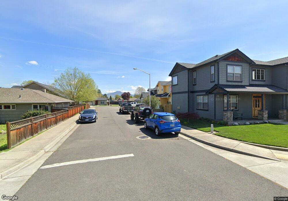 0 Marlin Way Lot #4 unit 102900621, Central Point, OR 97502 - photo 1