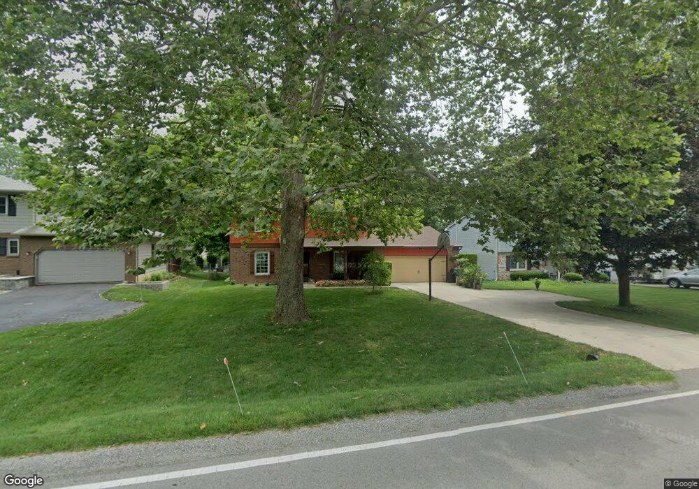 5546 Linworth Rd, Columbus, OH 43235 - photo 1