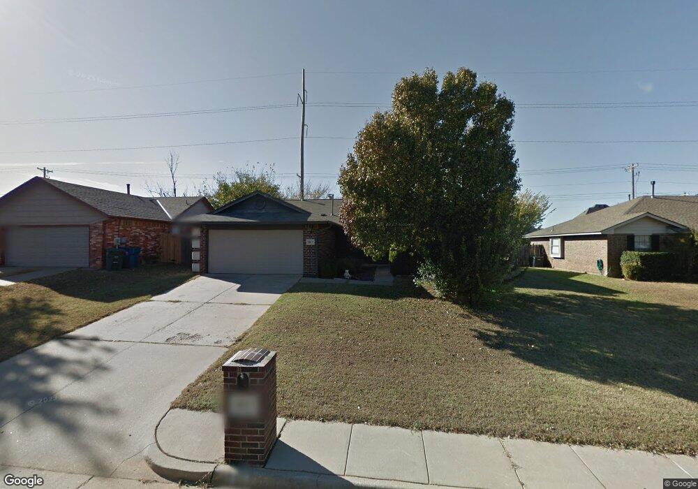 1817 Raquel Rd, Edmond, OK 73003 - photo 1