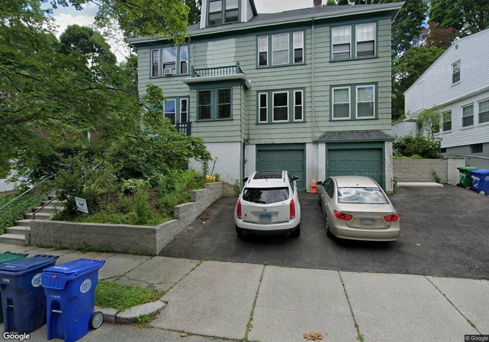 66 Algonquin Rd unit 2, Chestnut Hill, MA 02467 - photo 1