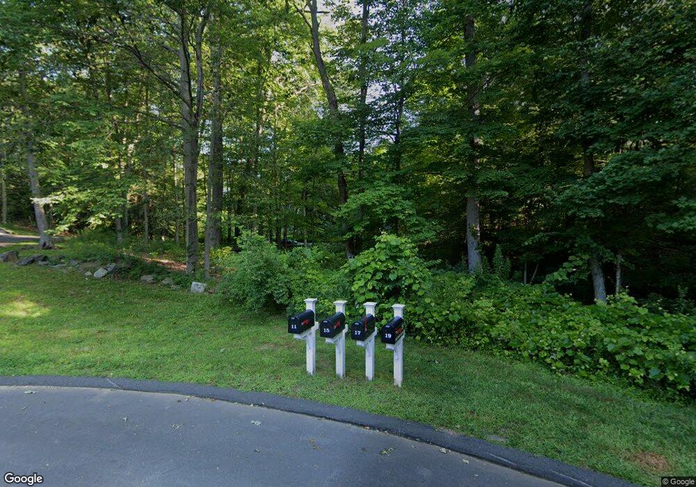 19 Dan Beard Ln, Redding, CT 06896 - photo 1