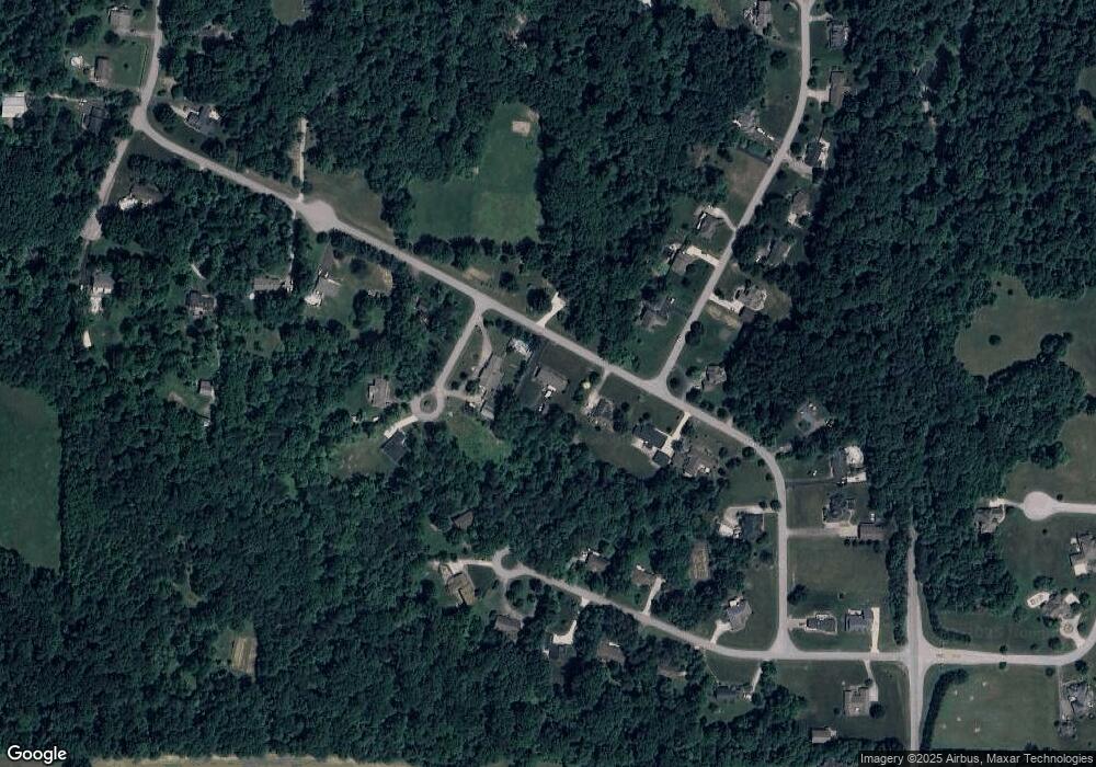 7015 Brenlee Dr, Georgetown, IN 47122 - photo 1