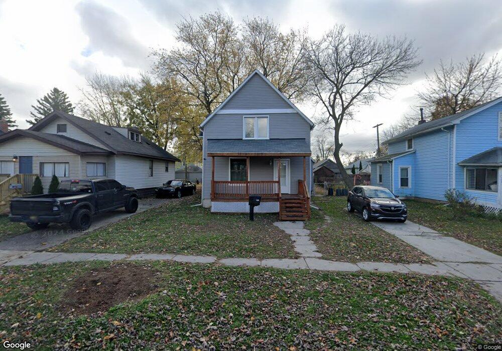 1526 Gillett St, Port Huron, MI 48060 - photo 1