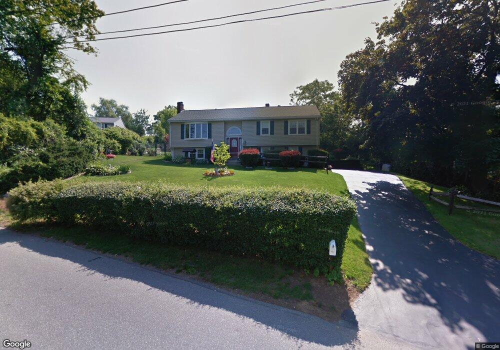 221 Old Marsh Hill Rd, Dracut, MA 01826 - photo 1