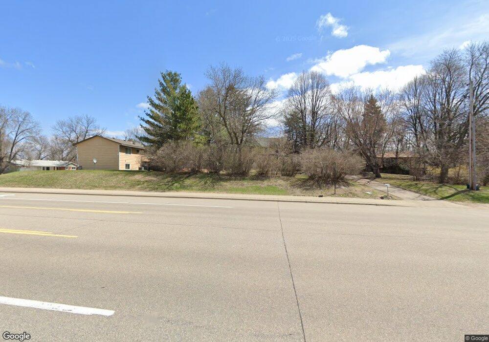 3811 County Road 101, Minnetonka, MN 55345 - photo 1