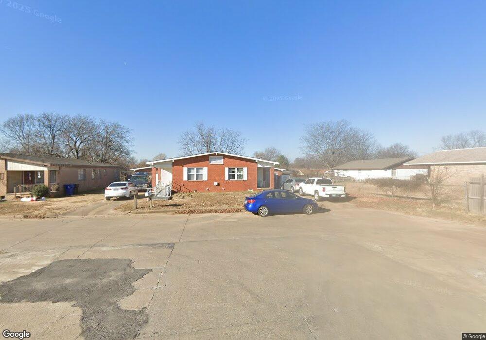 402 S Elm Ct, Broken Arrow, OK 74012 - photo 1