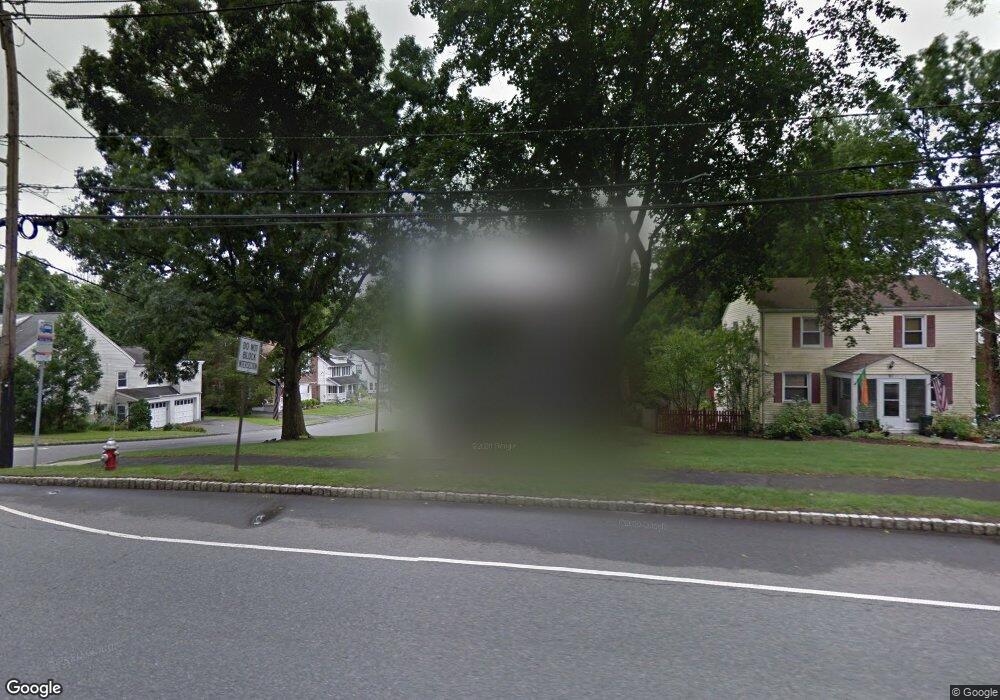 89 N Livingston Ave, Livingston, NJ 07039 - photo 1