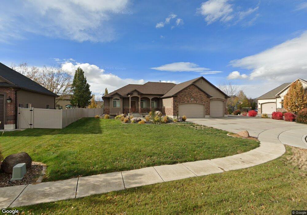 560 S 1575 W, Layton, UT 84041 - photo 1