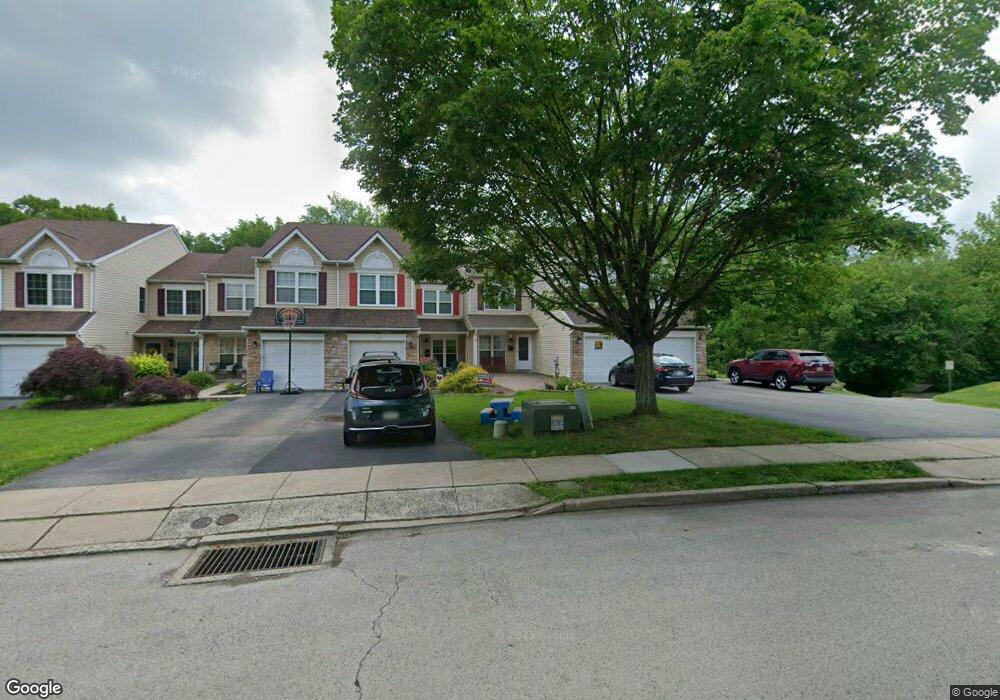 2124 Birch Dr, Lafayette Hill, PA 19444 - photo 1