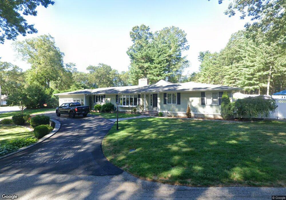 36 Maplecrest Dr, Greenville, RI 02828 - photo 1