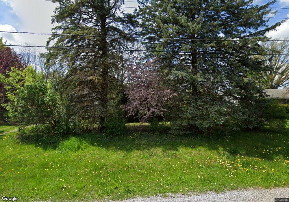 2042 Eberly Rd, Flint, MI 48532 - photo 1