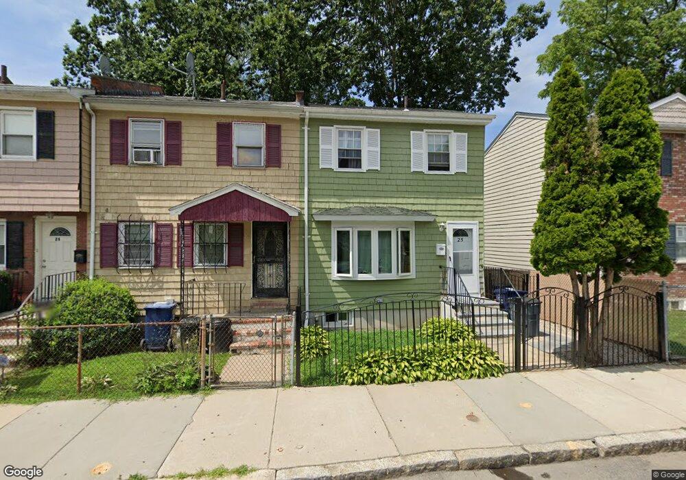 25 Jacob St unit 1, Dorchester Center, MA 02124 - photo 1