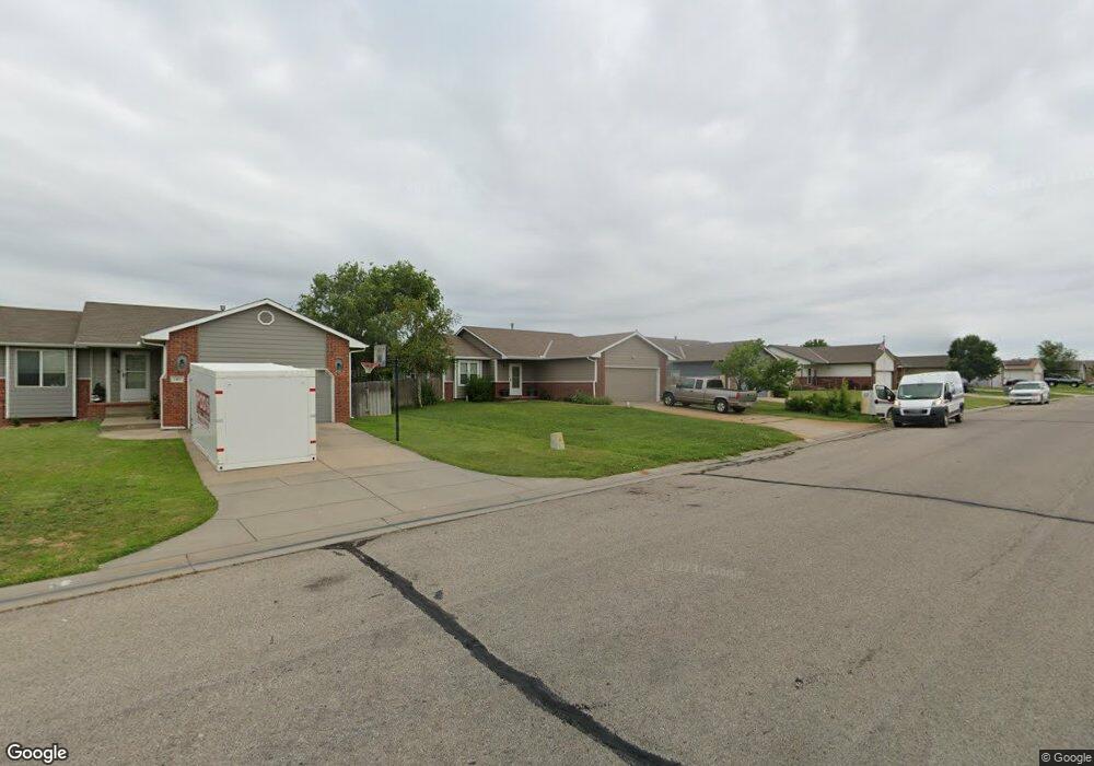 1803 N Country Walk Ln, Mulvane, KS 67110 - photo 1