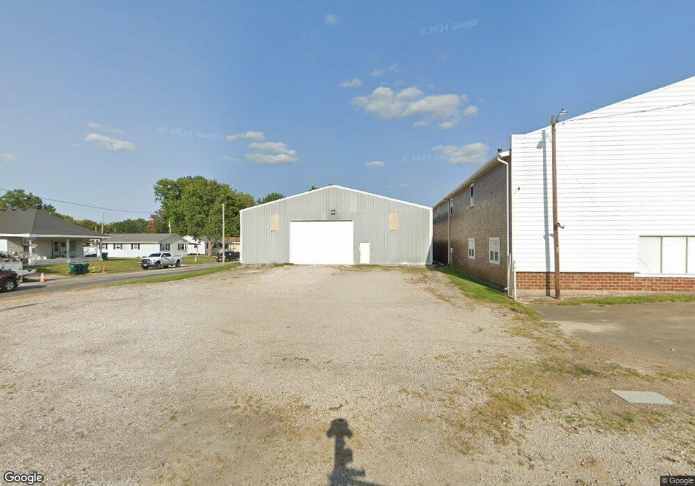 103 N Carico St, Tuscola, IL 61953 - photo 1