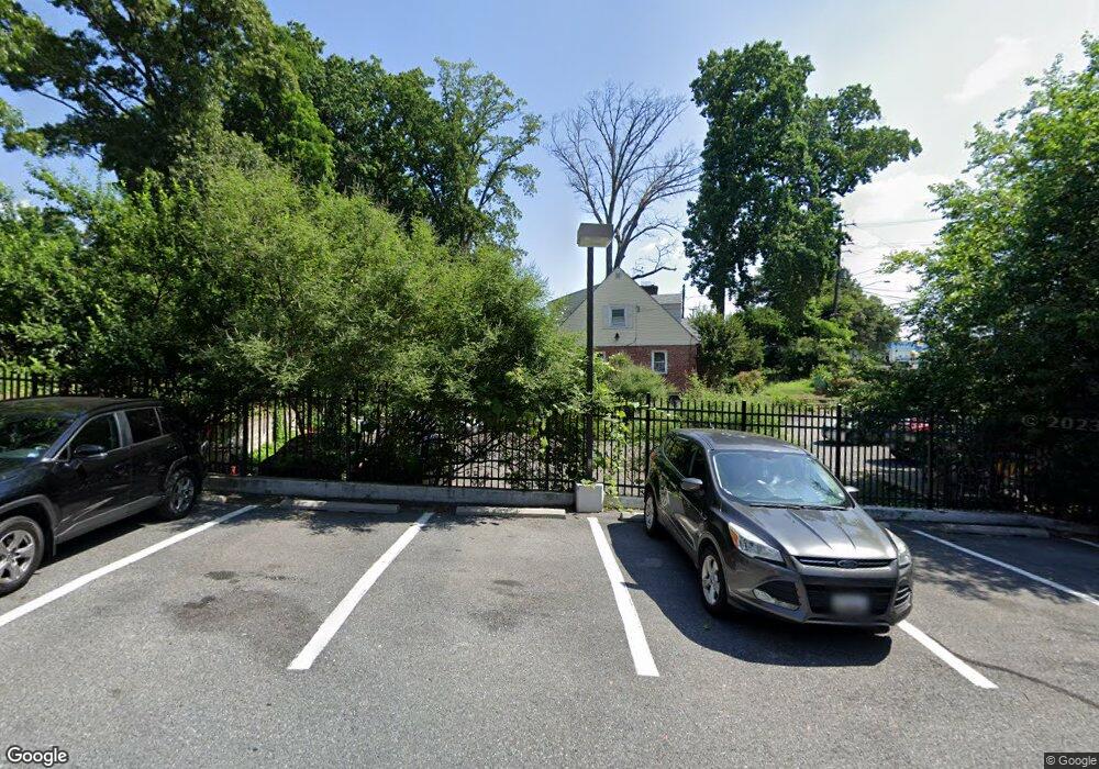 8426 Piney Branch Rd, Silver Spring, MD 20901 - photo 1