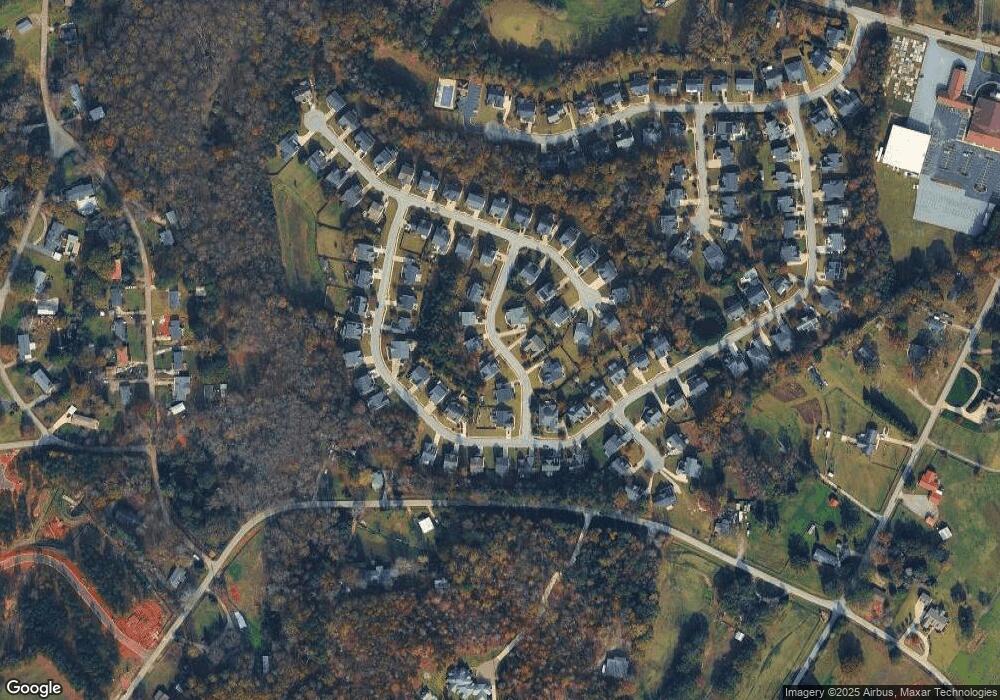 425 Laurel Springs, Travelers Rest, SC 29690 - photo 1