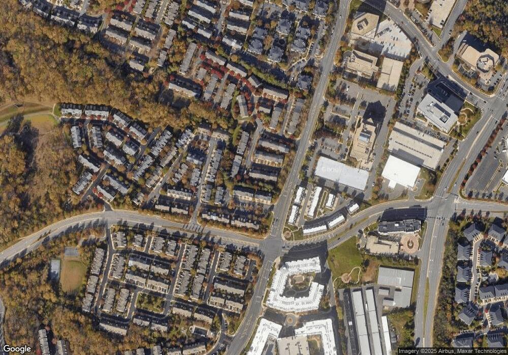 11413 Sunflower Ln unit 17x17 Basement, Fairfax, VA 22030 - photo 1