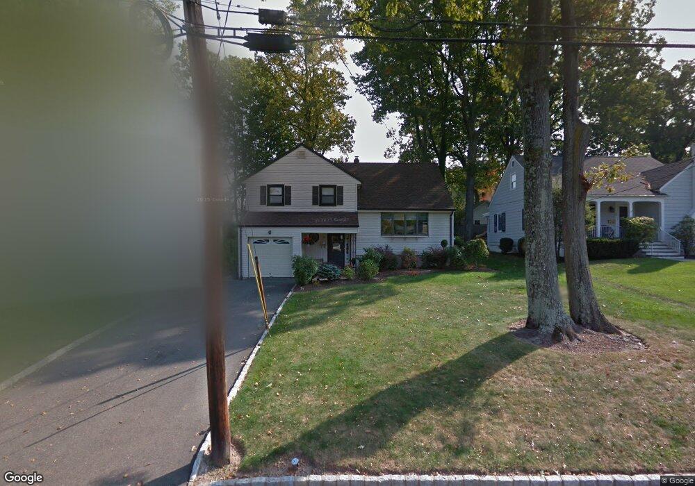 29 Forest Rd, Cedar Grove, NJ 07009 - photo 1