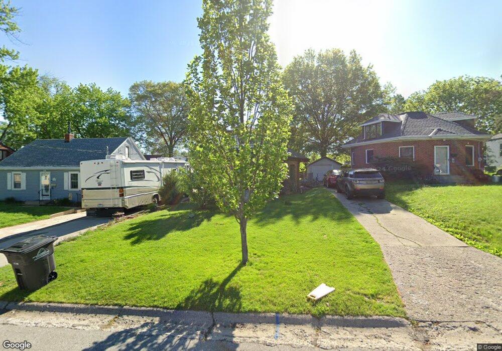 1099 58th St, Des Moines, IA 50311 - photo 1