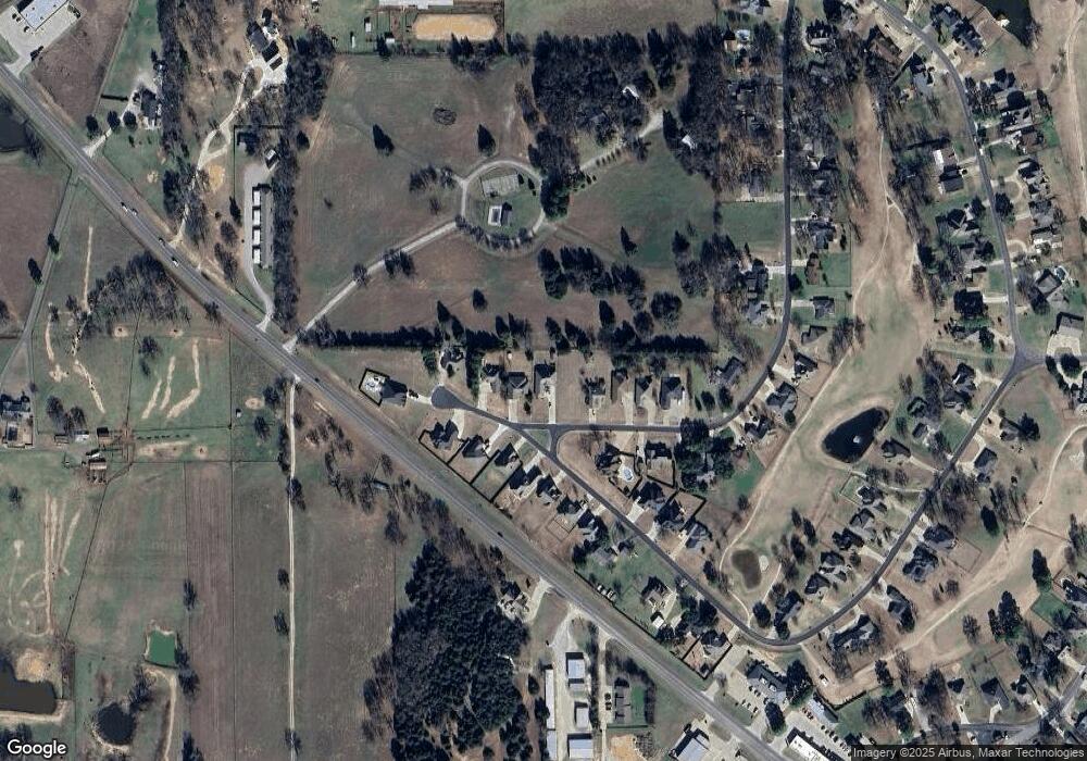 302 Cocopa Dr, Gainesville, TX 76240 - photo 1