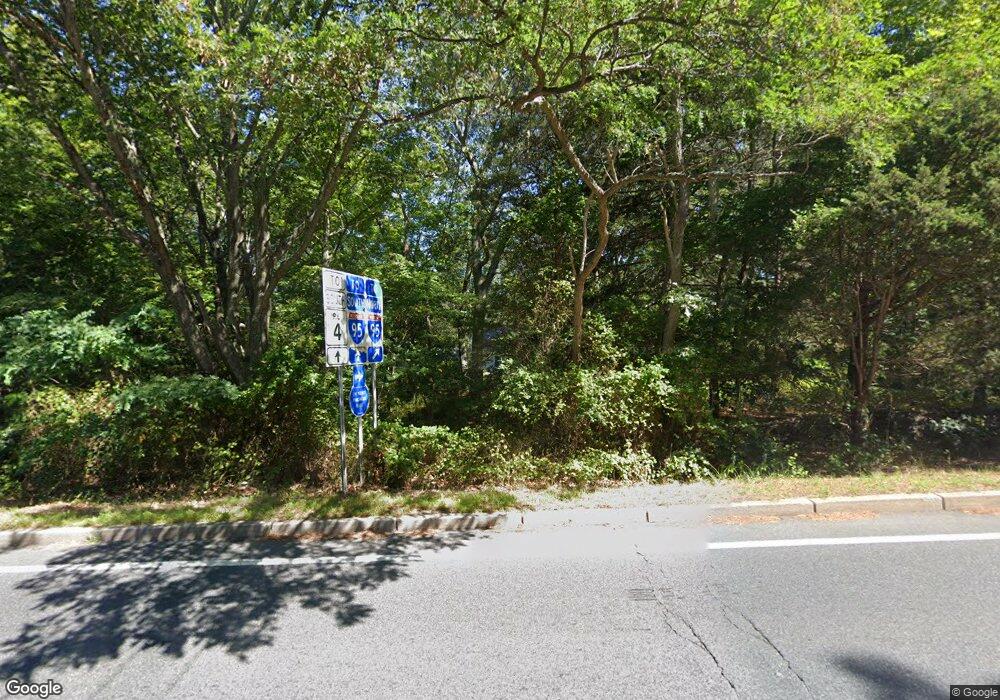 983 Division Rd, East Greenwich, RI 02818 - photo 1