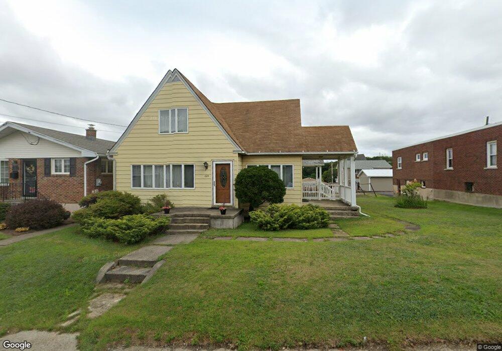 889 N Church St, Hazleton, PA 18201 - photo 1