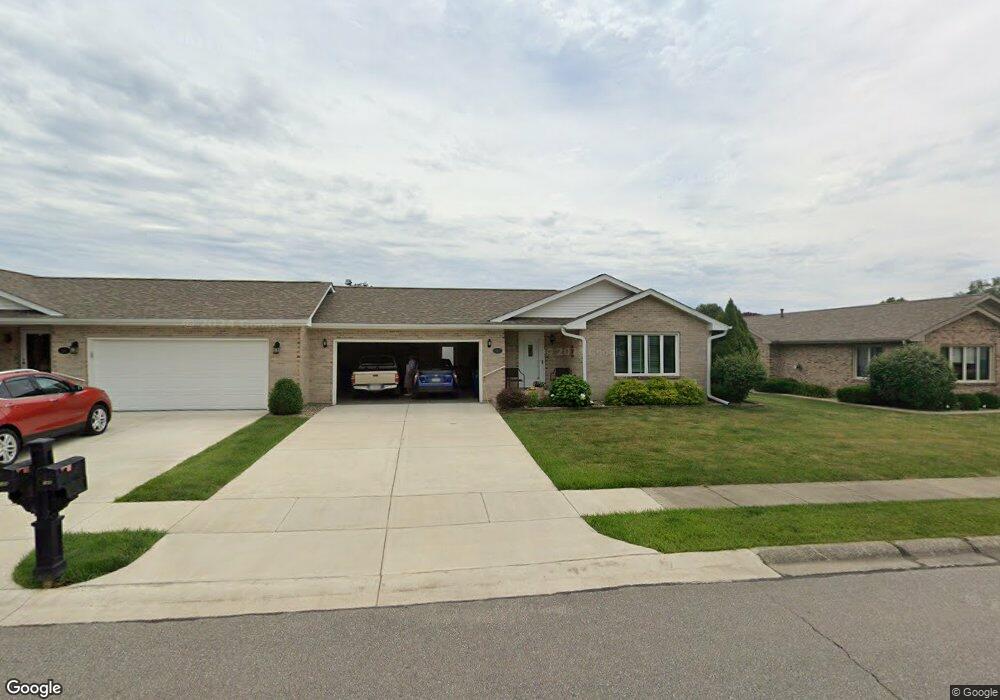 142 Regency Pkwy, La Porte, IN 46350 - photo 1